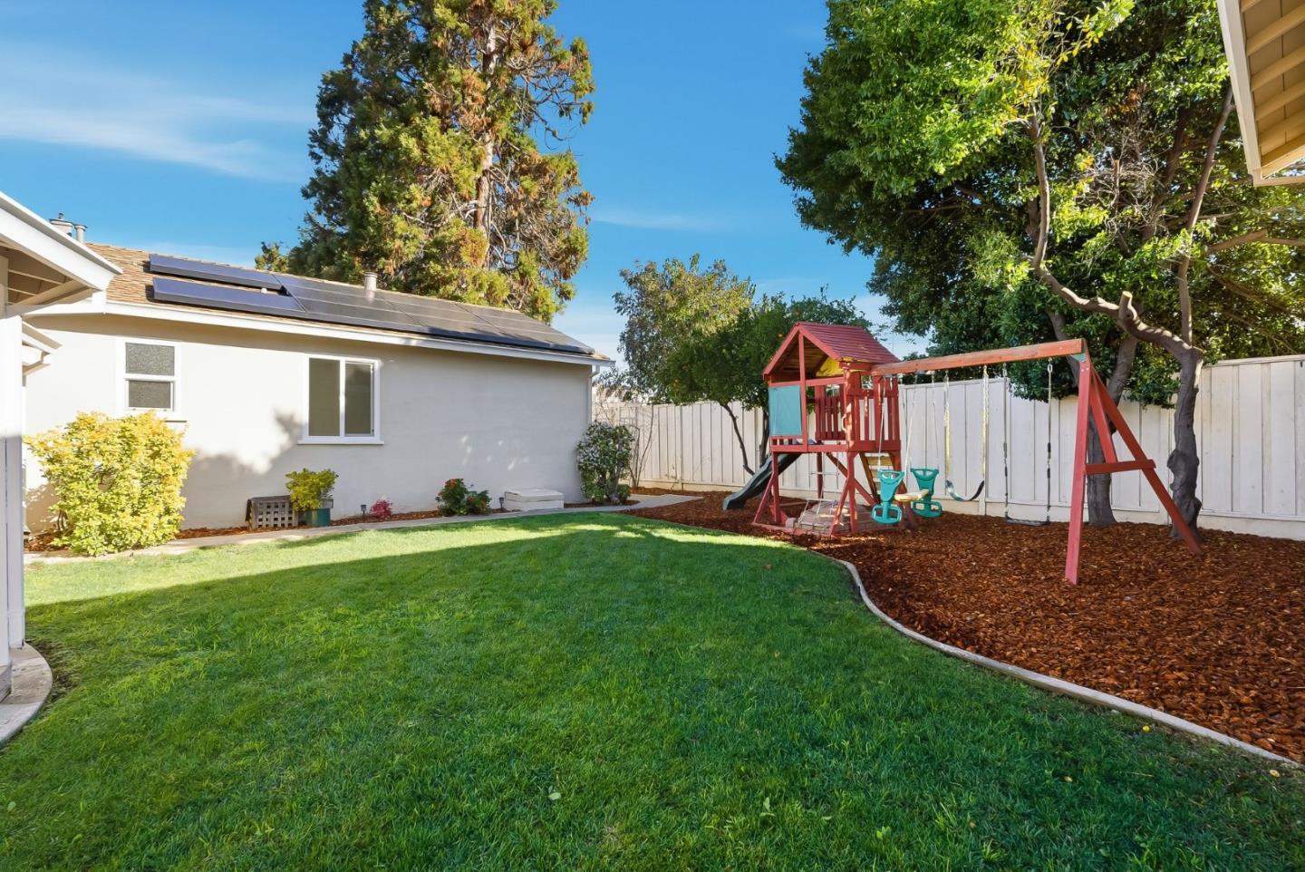 Detail Gallery Image 23 of 35 For 3170 Acorn Way, San Jose,  CA 95117 - 3 Beds | 2 Baths