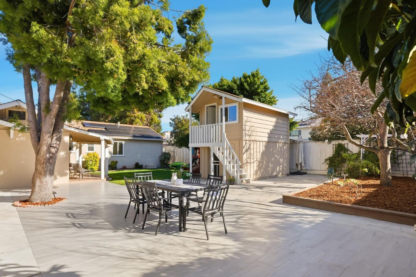 Detail Gallery Image 27 of 35 For 3170 Acorn Way, San Jose,  CA 95117 - 3 Beds | 2 Baths