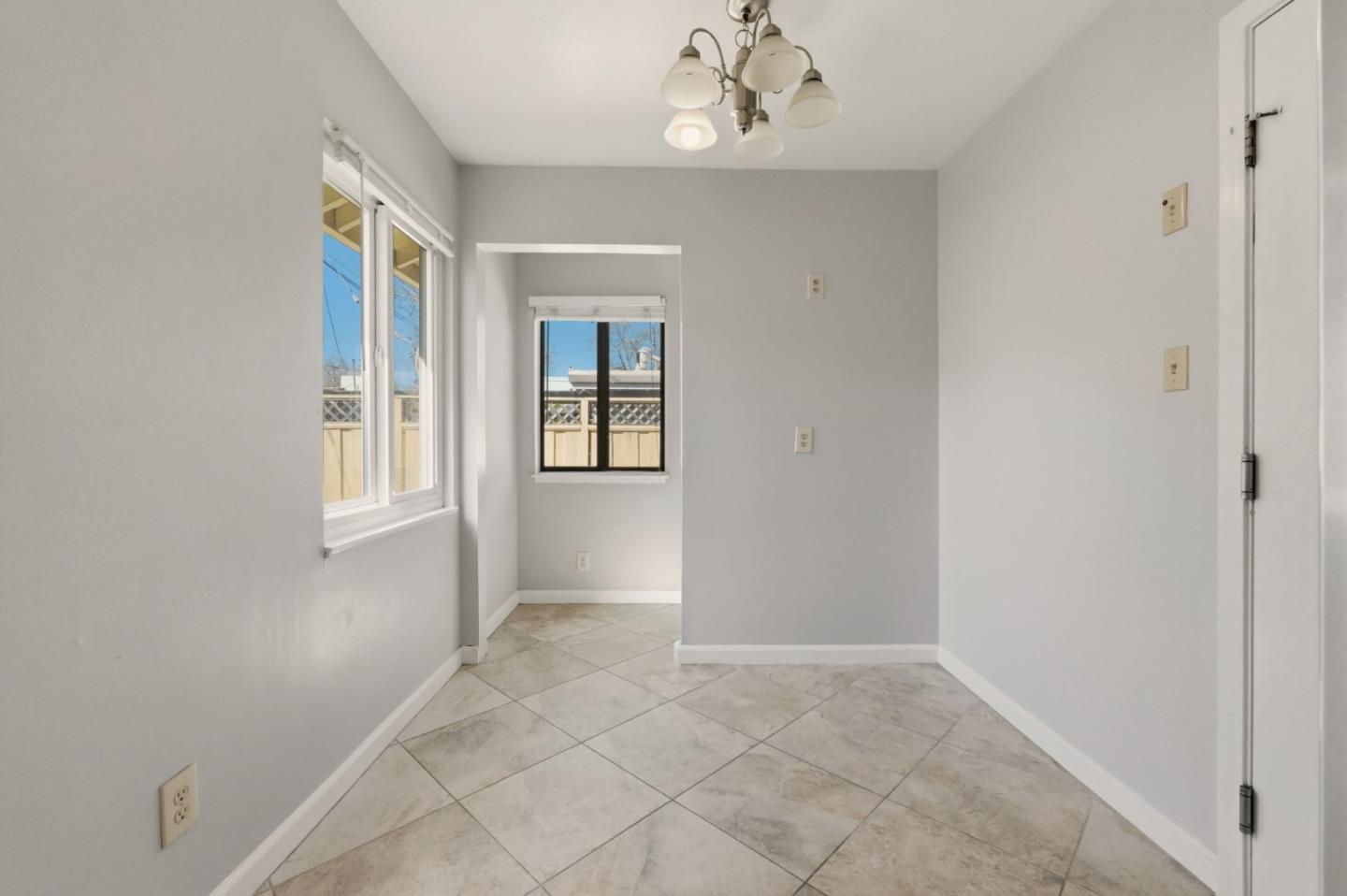 Detail Gallery Image 17 of 53 For 1846 Los Padres Blvd, Santa Clara,  CA 95050 - 4 Beds | 2 Baths