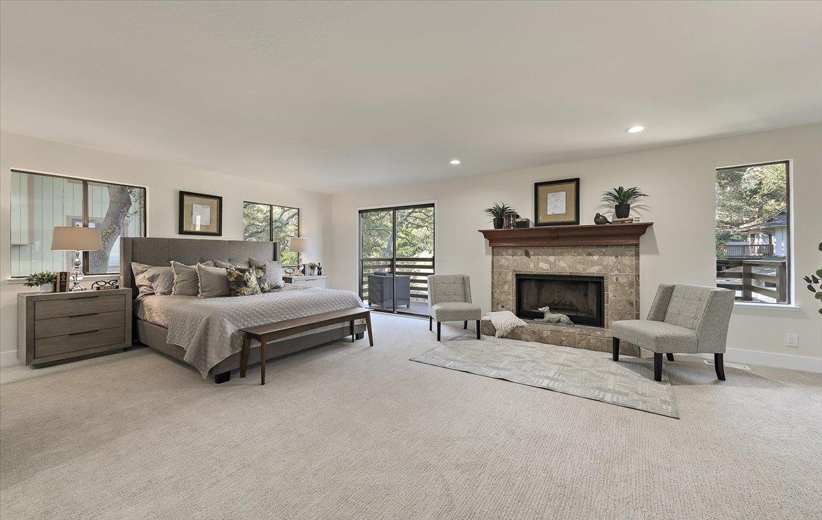 Detail Gallery Image 13 of 28 For 150 Winding Way, San Carlos,  CA 94070 - 4 Beds | 3/1 Baths