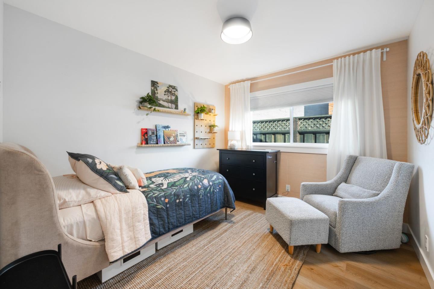 Detail Gallery Image 16 of 27 For 962 Edenbury Ln, San Jose,  CA 95136 - 4 Beds | 2 Baths