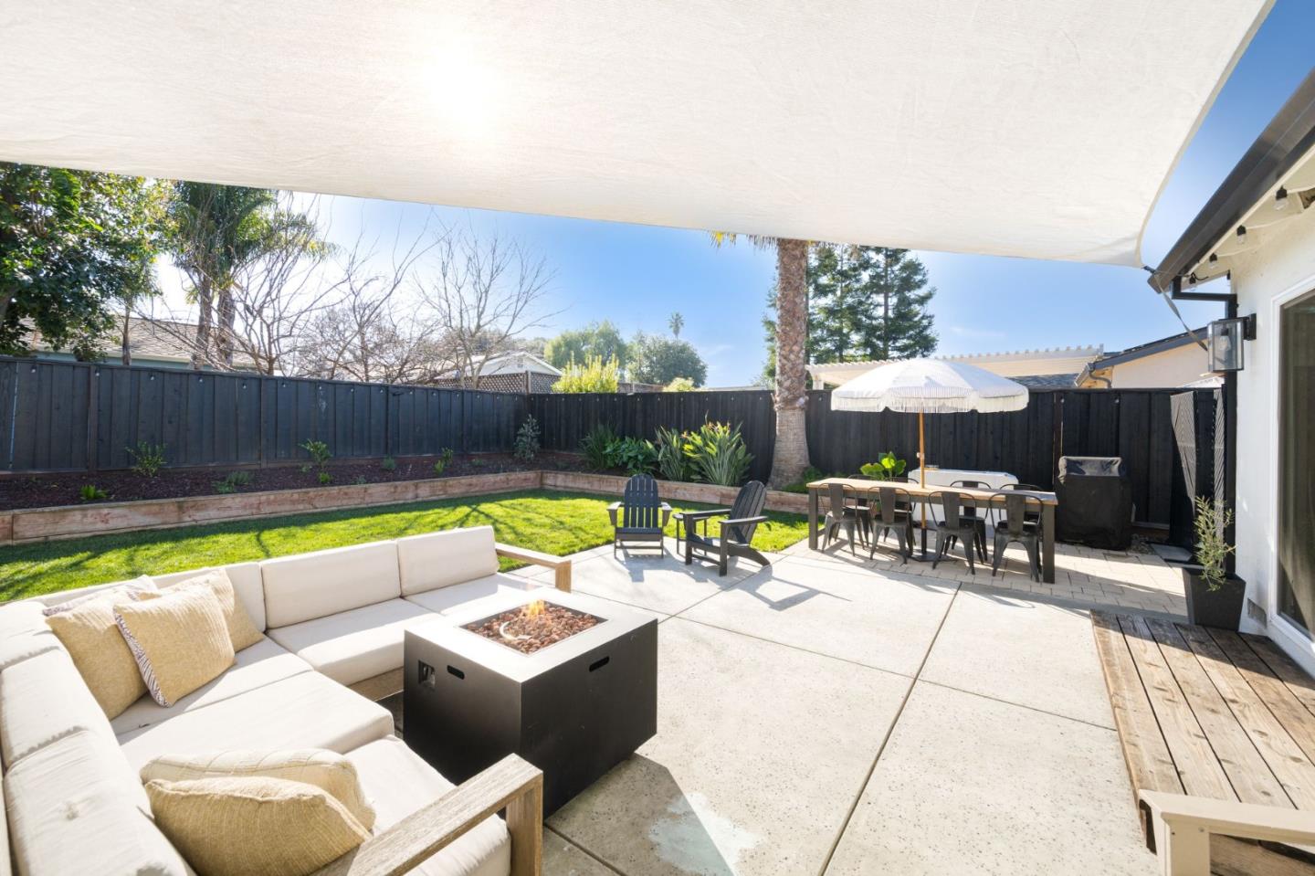 Detail Gallery Image 23 of 27 For 962 Edenbury Ln, San Jose,  CA 95136 - 4 Beds | 2 Baths