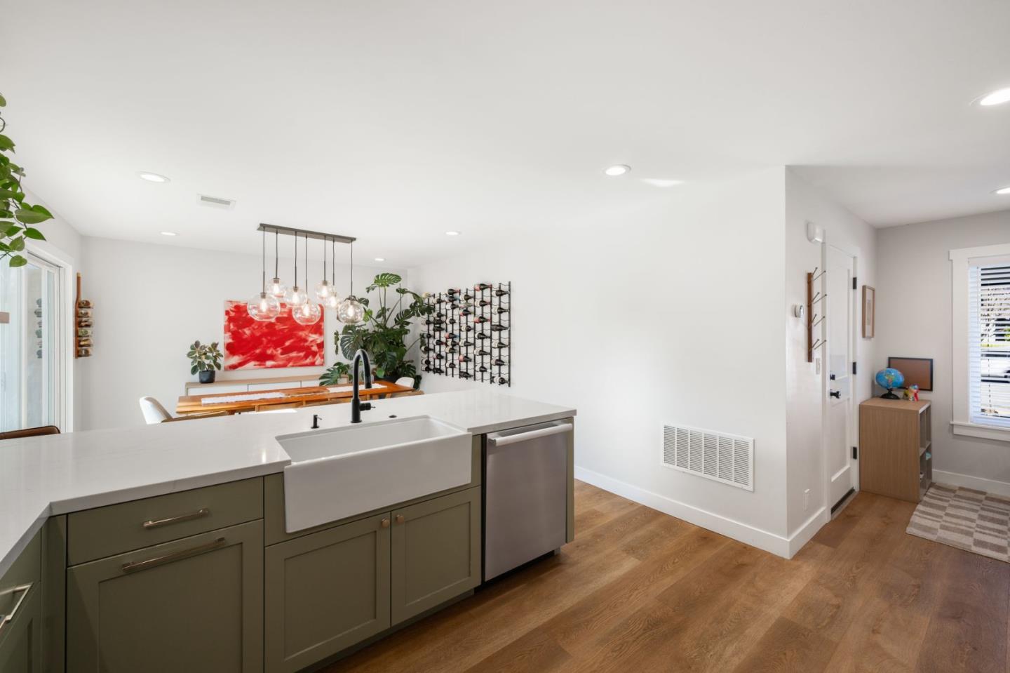 Detail Gallery Image 9 of 27 For 962 Edenbury Ln, San Jose,  CA 95136 - 4 Beds | 2 Baths