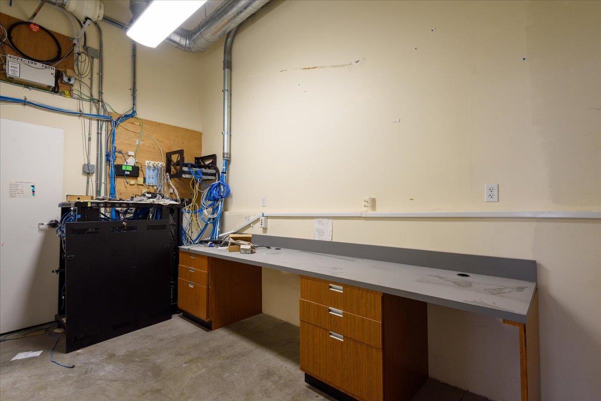 Detail Gallery Image 6 of 12 For 4071 18th St, San Francisco,  CA 94114 - – Beds | – Baths