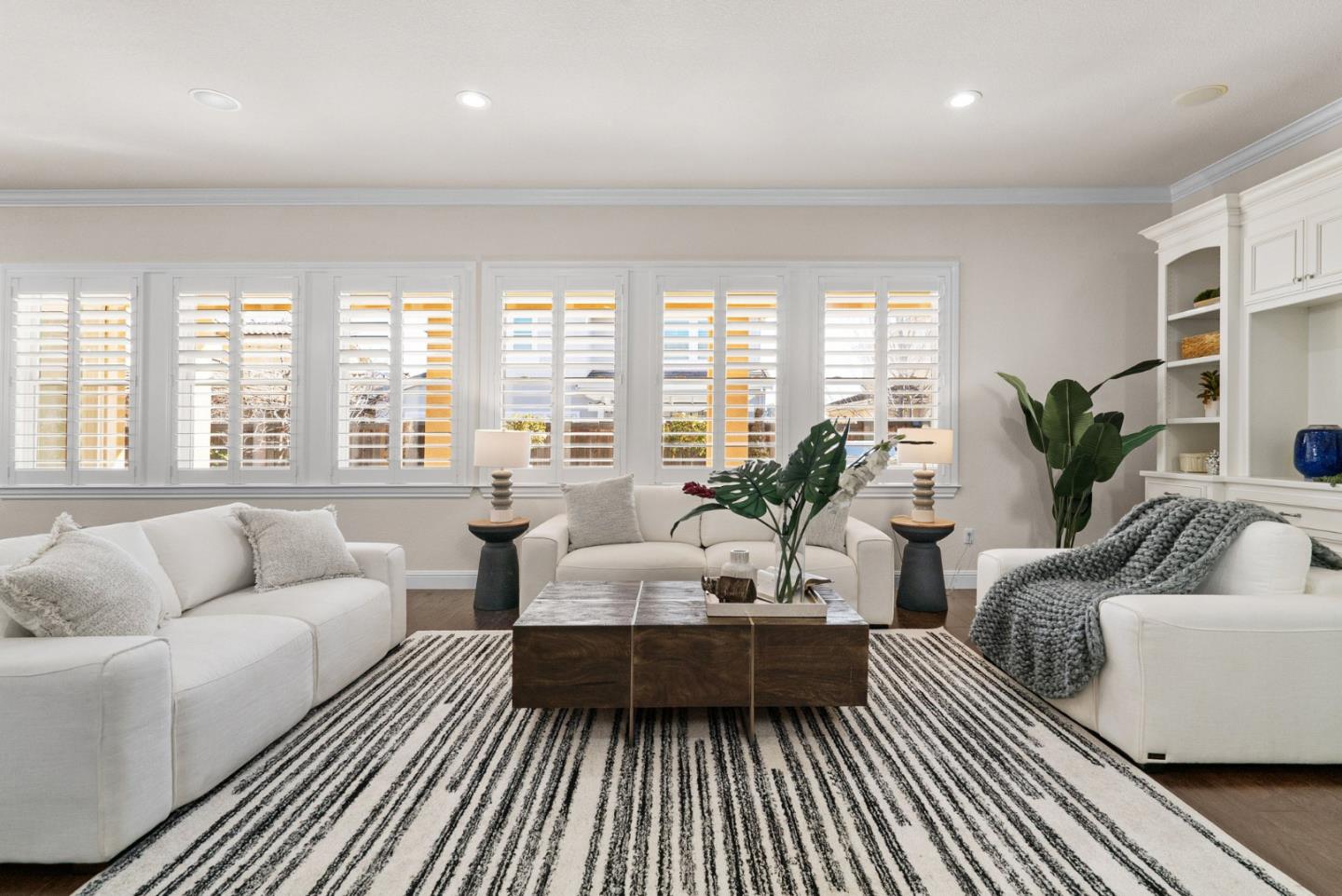 Detail Gallery Image 17 of 49 For 742 Torreya Ave, Sunnyvale,  CA 94086 - 4 Beds | 2/1 Baths