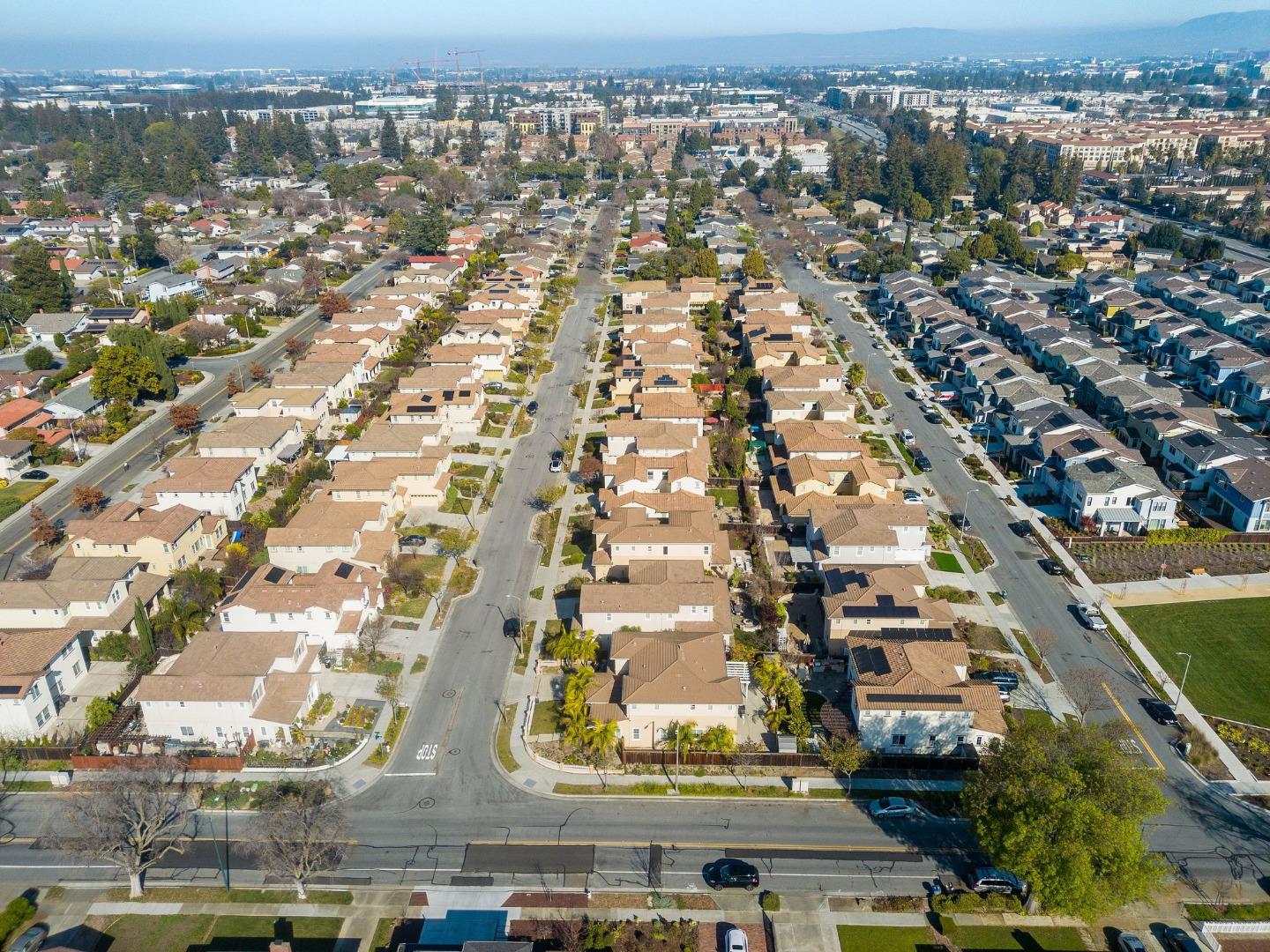 Detail Gallery Image 45 of 49 For 742 Torreya Ave, Sunnyvale,  CA 94086 - 4 Beds | 2/1 Baths
