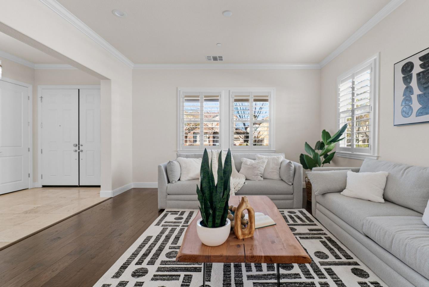 Detail Gallery Image 6 of 49 For 742 Torreya Ave, Sunnyvale,  CA 94086 - 4 Beds | 2/1 Baths