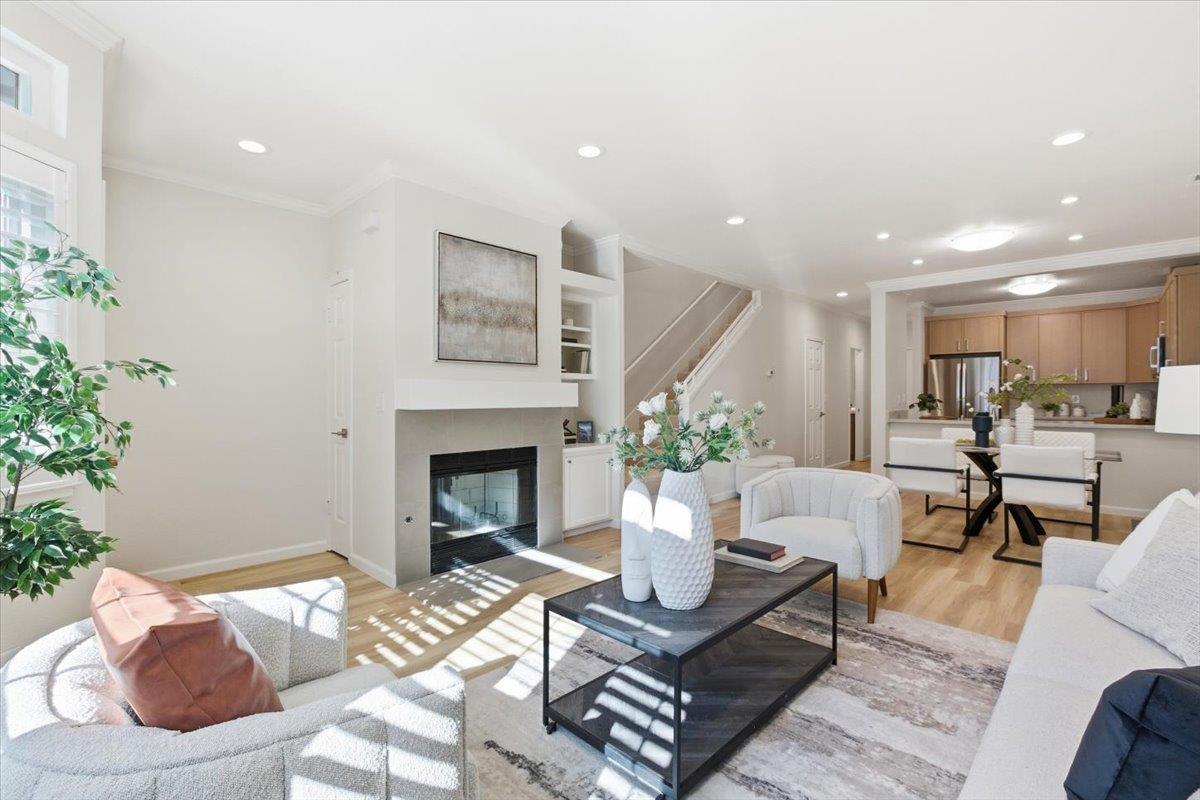 Detail Gallery Image 11 of 36 For 3627 Cabernet Vineyards Cir, San Jose,  CA 95117 - 2 Beds | 2/1 Baths