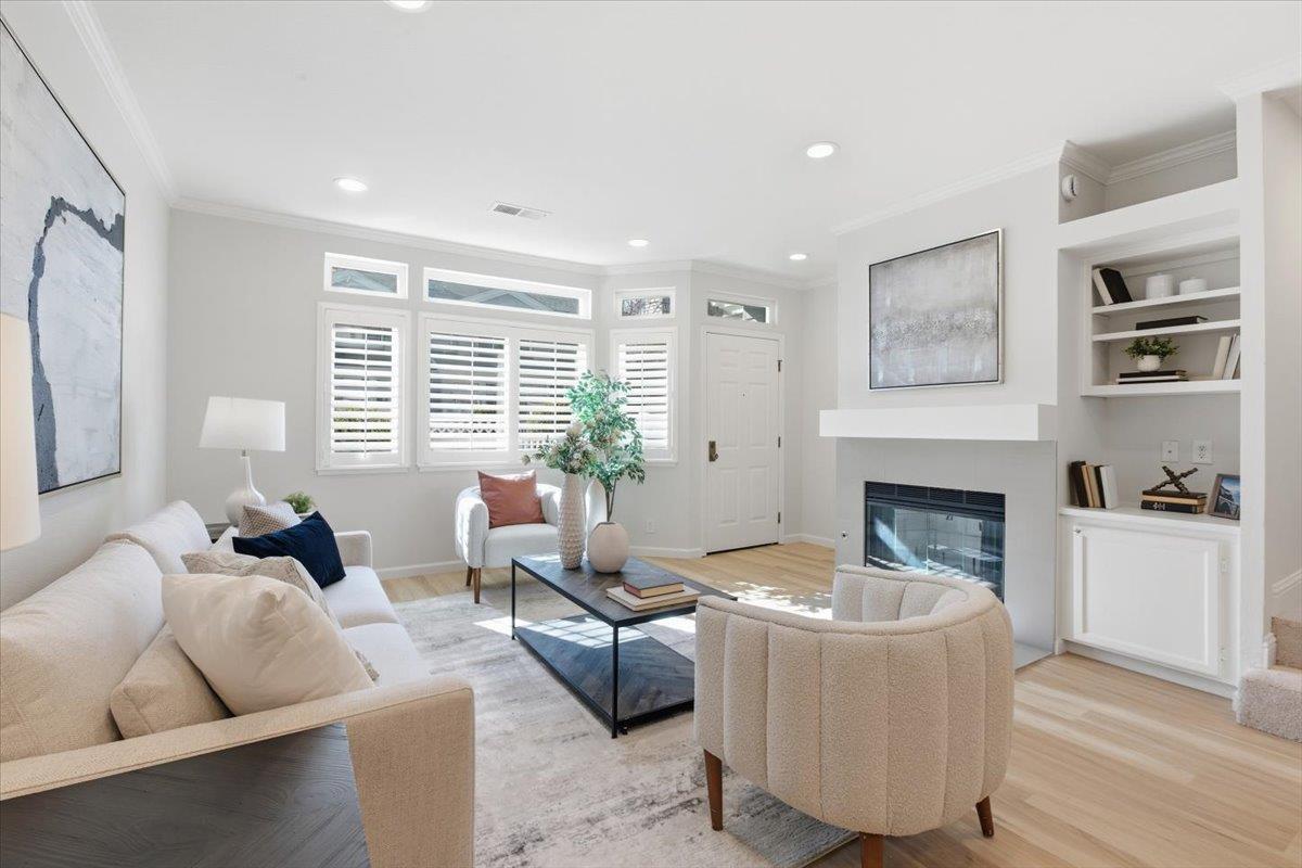 Detail Gallery Image 12 of 36 For 3627 Cabernet Vineyards Cir, San Jose,  CA 95117 - 2 Beds | 2/1 Baths