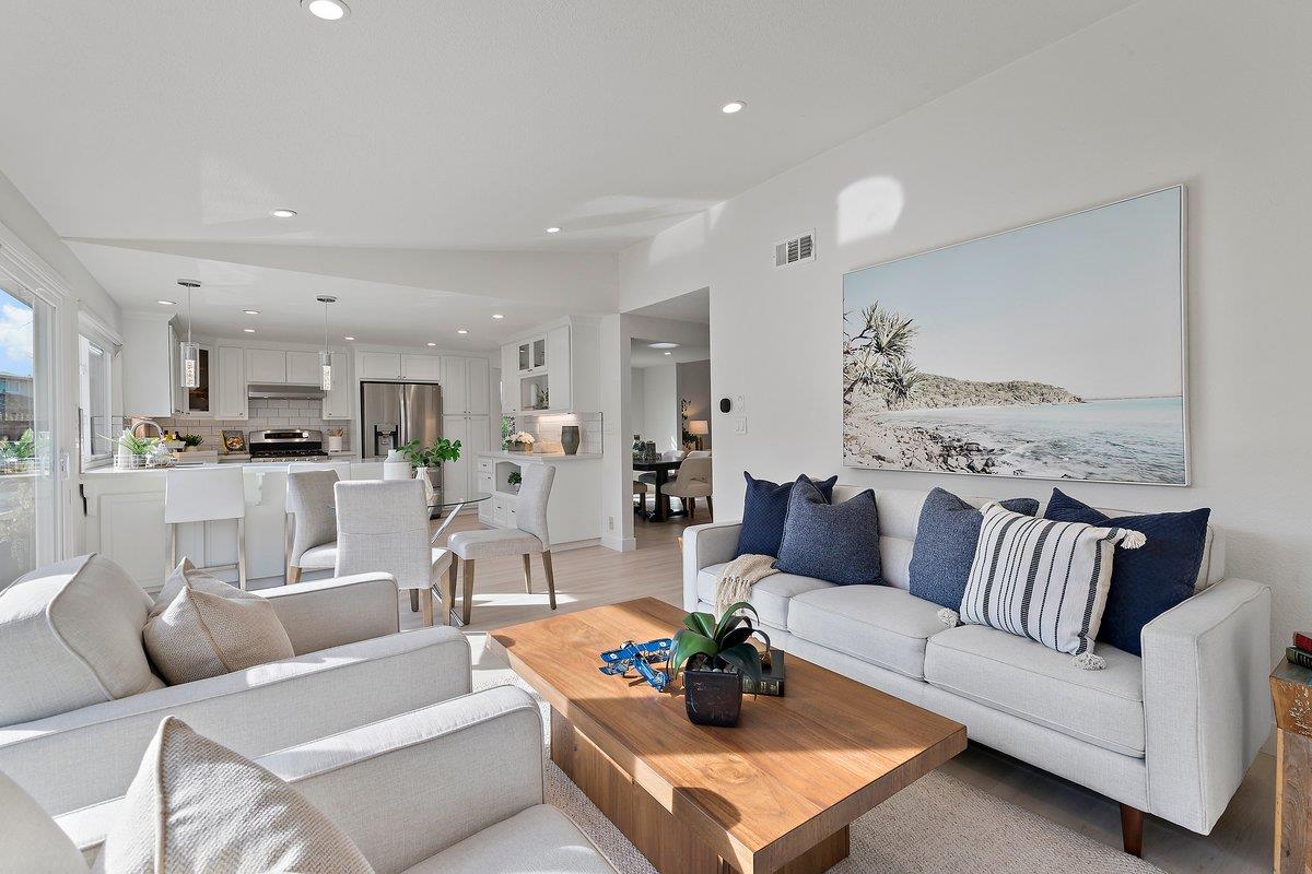 Detail Gallery Image 7 of 26 For 1276 Nancarrow Way, San Jose,  CA 95120 - 4 Beds | 2/1 Baths