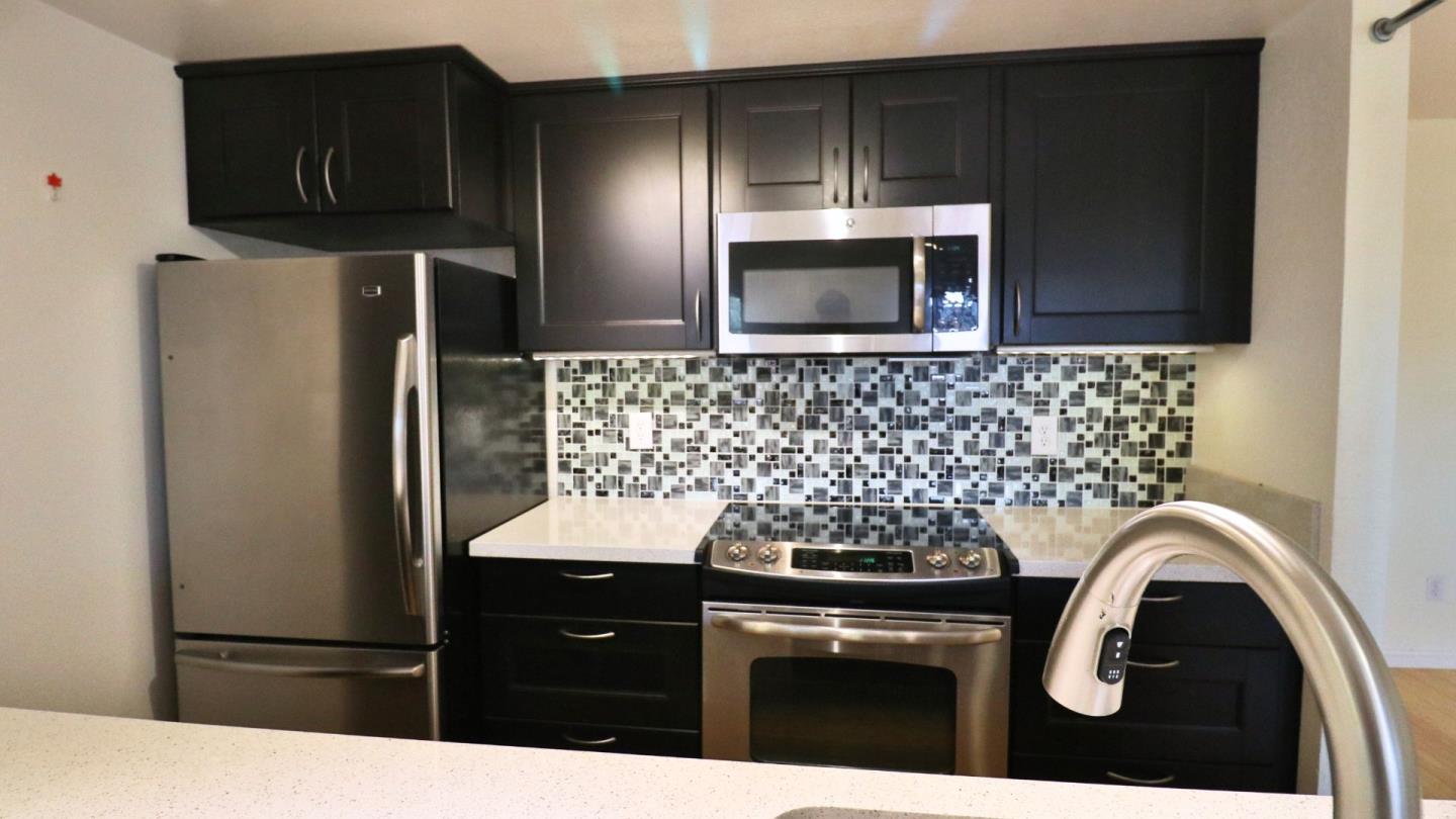 Detail Gallery Image 11 of 38 For 322 W Sunnyoaks Ave, Campbell,  CA 95008 - 2 Beds | 1/1 Baths