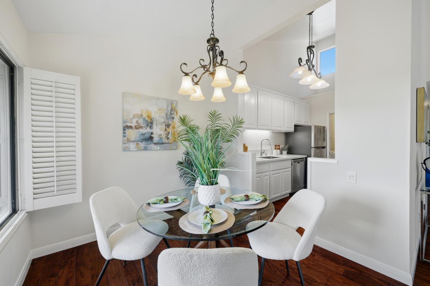 Detail Gallery Image 4 of 25 For 3327 La Mesa Dr #12,  San Carlos,  CA 94070 - 2 Beds | 2 Baths