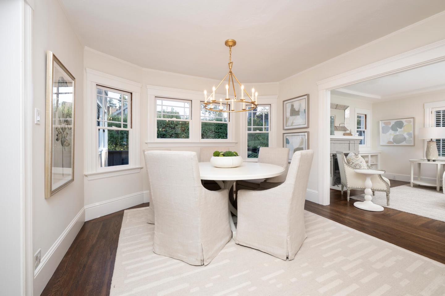 Detail Gallery Image 12 of 32 For 812 Newhall Rd, Burlingame,  CA 94010 - 2 Beds | 2 Baths