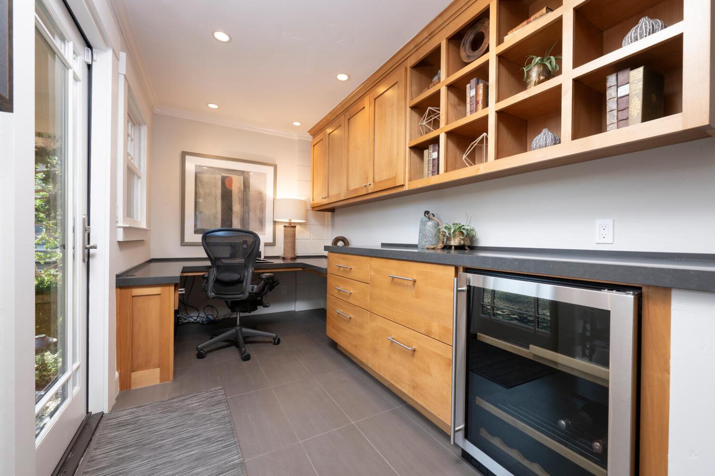 Detail Gallery Image 25 of 32 For 812 Newhall Rd, Burlingame,  CA 94010 - 2 Beds | 2 Baths