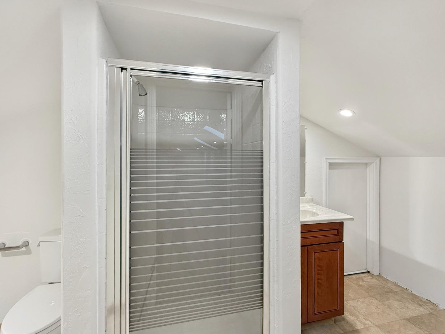 Detail Gallery Image 20 of 53 For 2800 Roop Rd, Gilroy,  CA 95020 - 3 Beds | 4 Baths