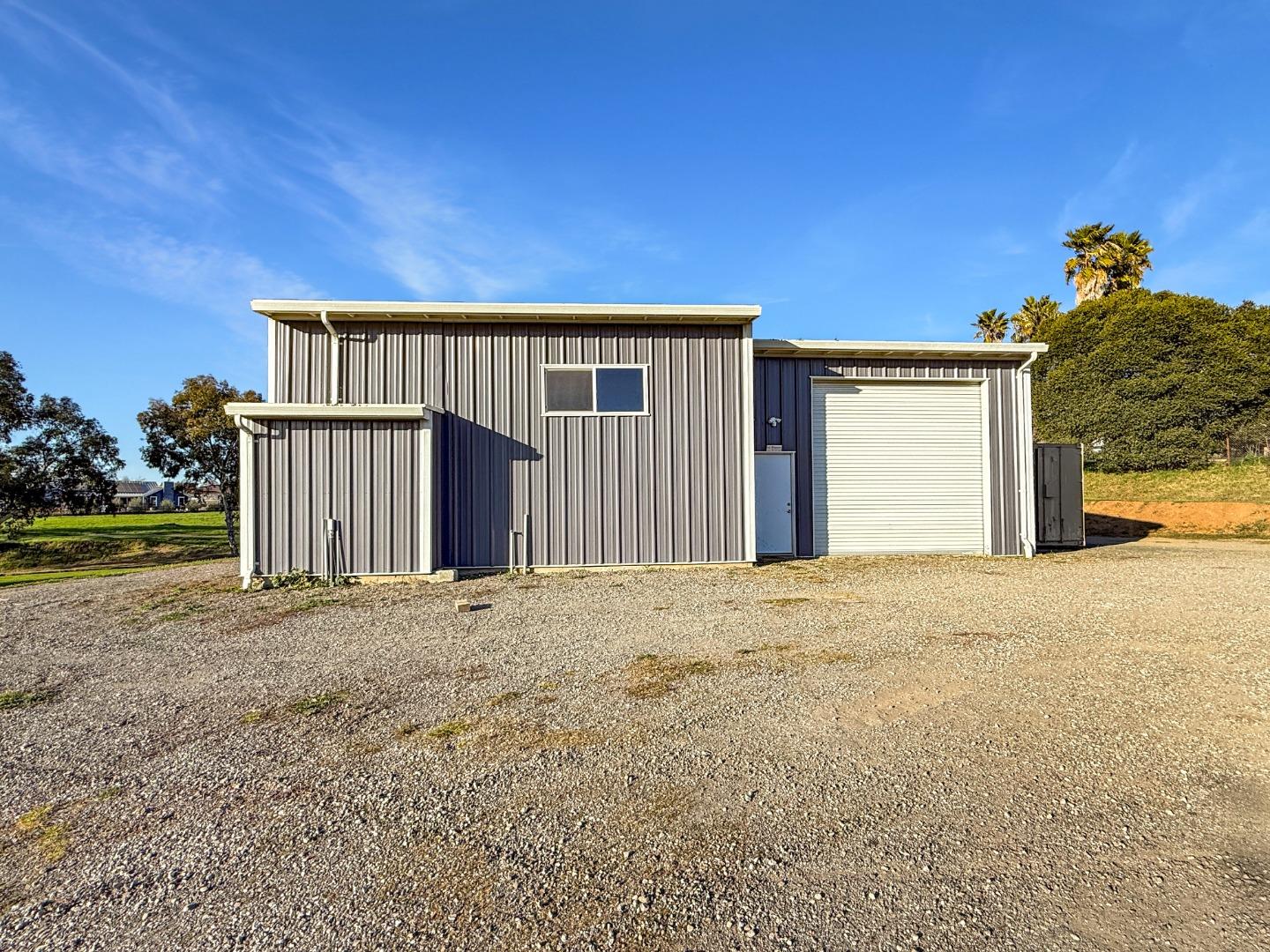 Detail Gallery Image 34 of 53 For 2800 Roop Rd, Gilroy,  CA 95020 - 3 Beds | 4 Baths