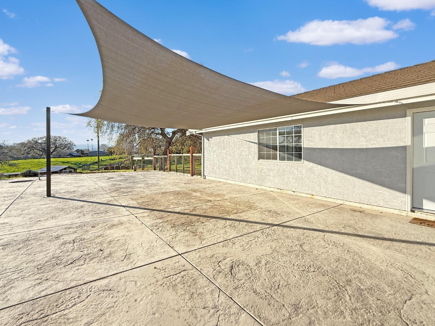 Detail Gallery Image 52 of 53 For 2800 Roop Rd, Gilroy,  CA 95020 - 3 Beds | 4 Baths