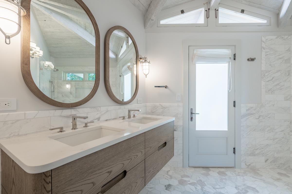 Detail Gallery Image 12 of 21 For 26251 Scenic Rd, Carmel,  CA 93923 - 3 Beds | 2 Baths