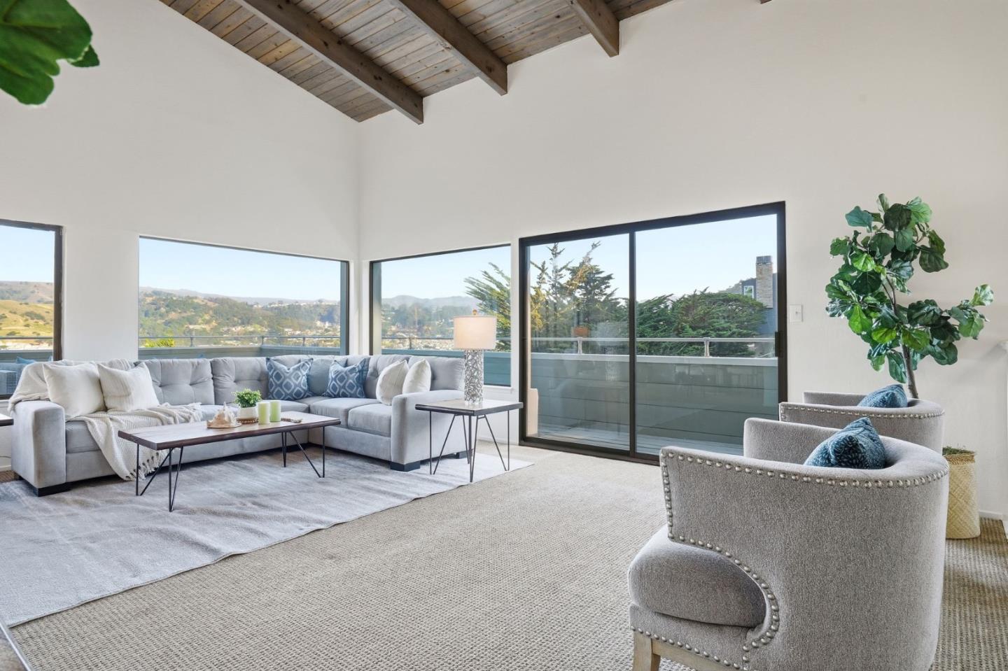 Detail Gallery Image 16 of 60 For 123 Kent Rd, Pacifica,  CA 94044 - 4 Beds | 3 Baths