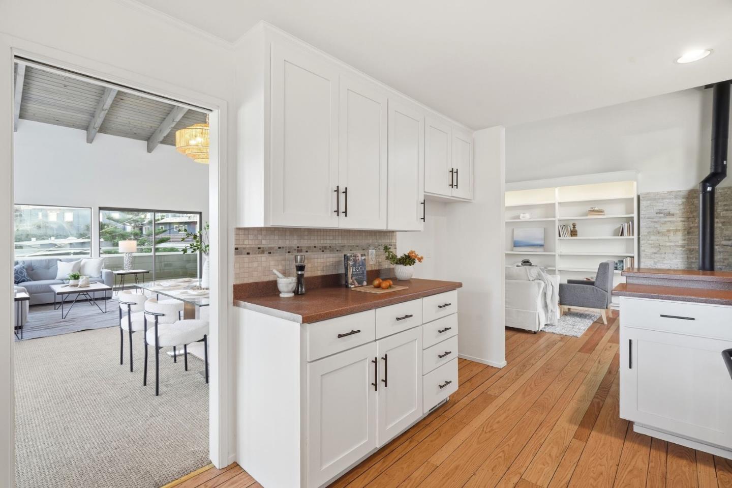 Detail Gallery Image 21 of 60 For 123 Kent Rd, Pacifica,  CA 94044 - 4 Beds | 3 Baths