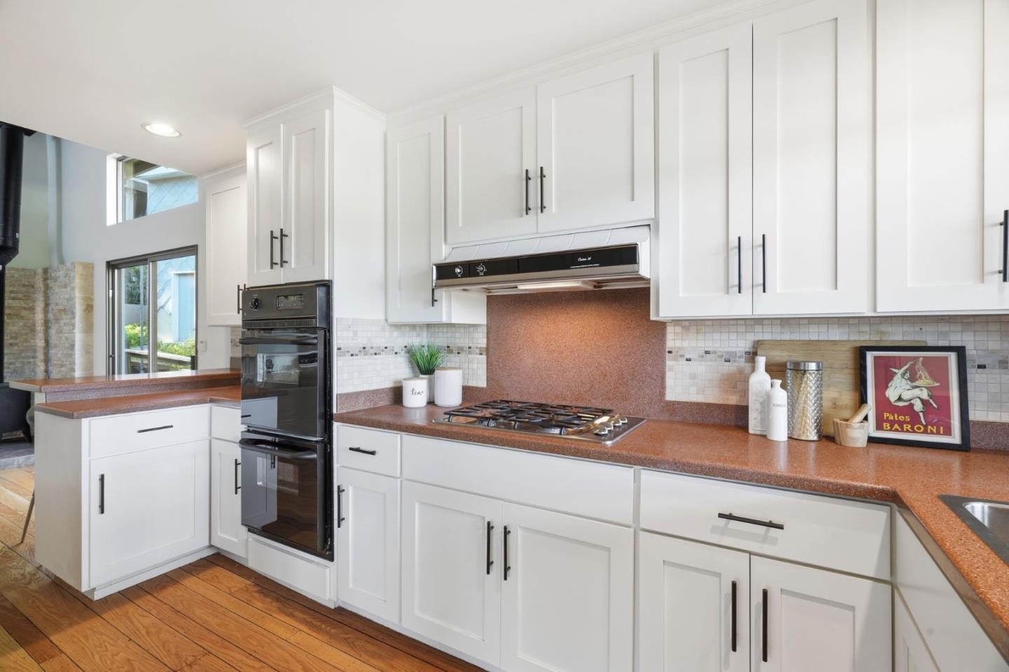 Detail Gallery Image 23 of 60 For 123 Kent Rd, Pacifica,  CA 94044 - 4 Beds | 3 Baths