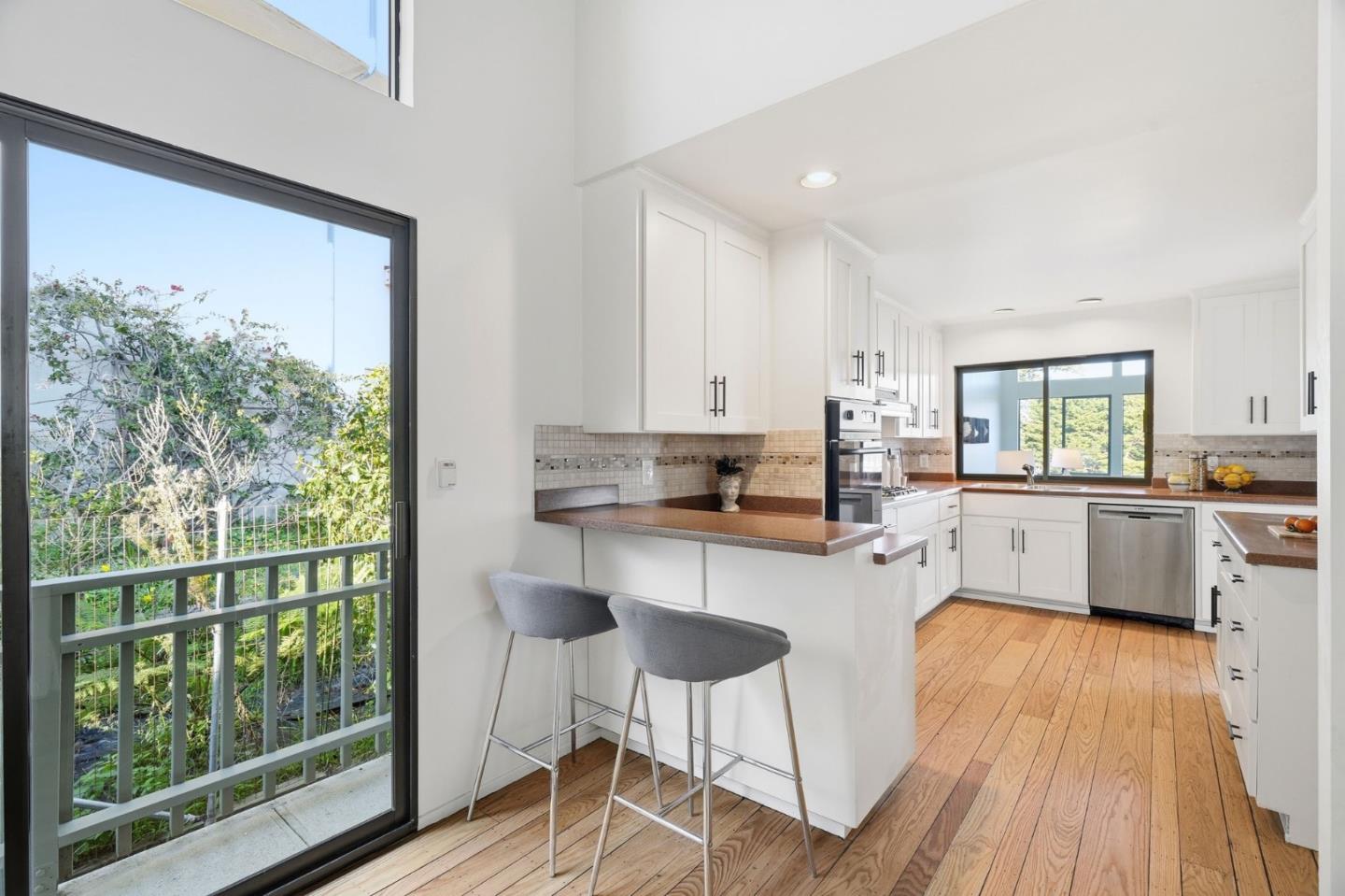 Detail Gallery Image 24 of 60 For 123 Kent Rd, Pacifica,  CA 94044 - 4 Beds | 3 Baths