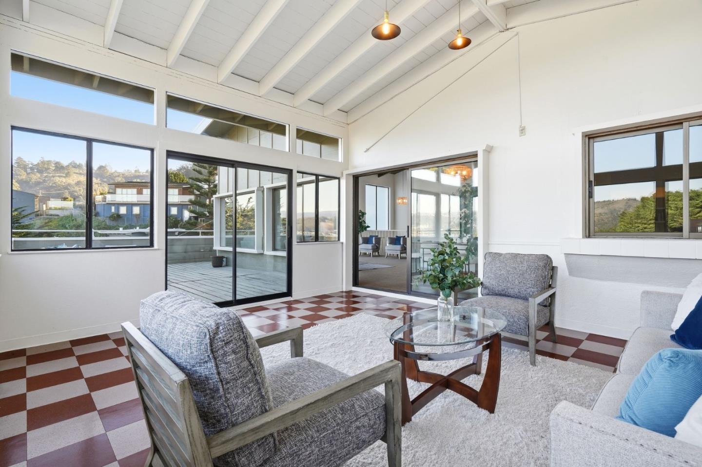 Detail Gallery Image 29 of 60 For 123 Kent Rd, Pacifica,  CA 94044 - 4 Beds | 3 Baths