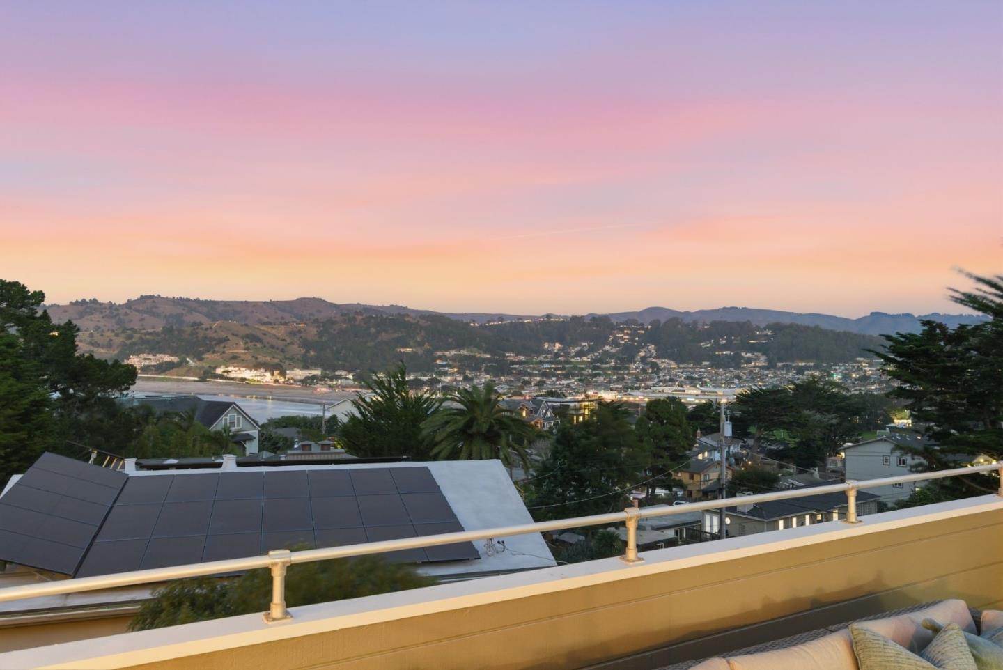 Detail Gallery Image 37 of 60 For 123 Kent Rd, Pacifica,  CA 94044 - 4 Beds | 3 Baths