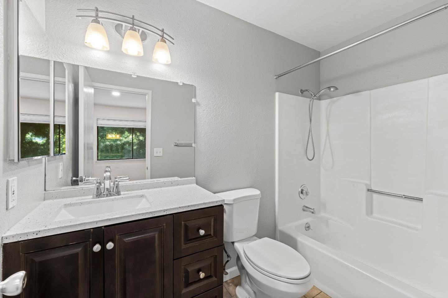 Photo #27: ML82034114 Listing: Photo #27