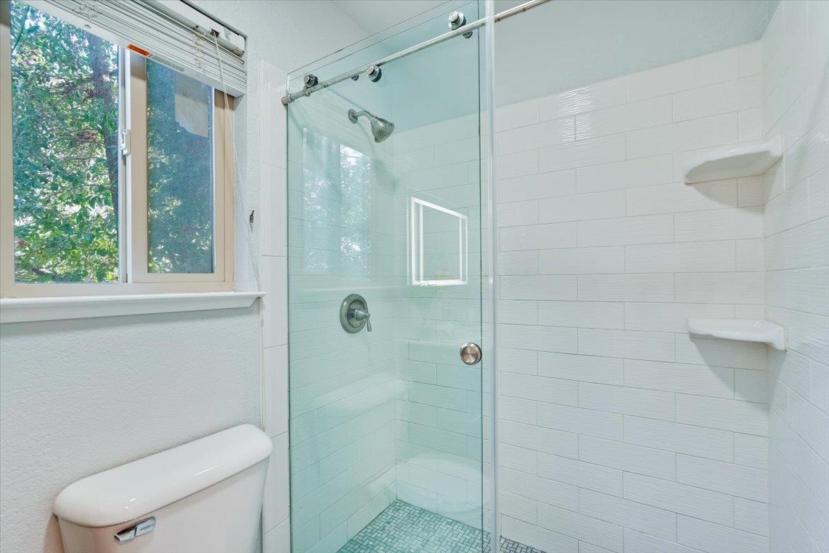 Detail Gallery Image 45 of 54 For 1712 Heavenly Bamboo Ct, San Jose,  CA 95131 - 3 Beds | 2/1 Baths