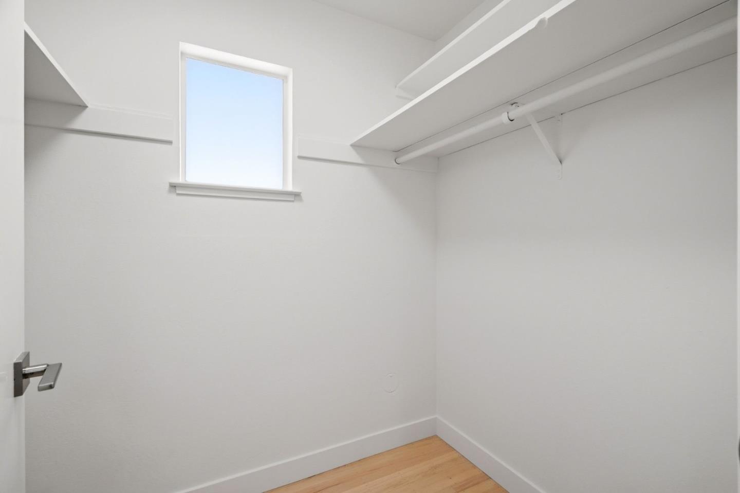 Detail Gallery Image 18 of 29 For 841 Brentwood Dr, San Jose,  CA 95129 - 4 Beds | 2 Baths