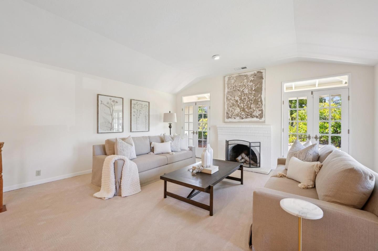 Detail Gallery Image 12 of 94 For 18074 Daves Ave, Monte Sereno,  CA 95030 - 4 Beds | 3/1 Baths