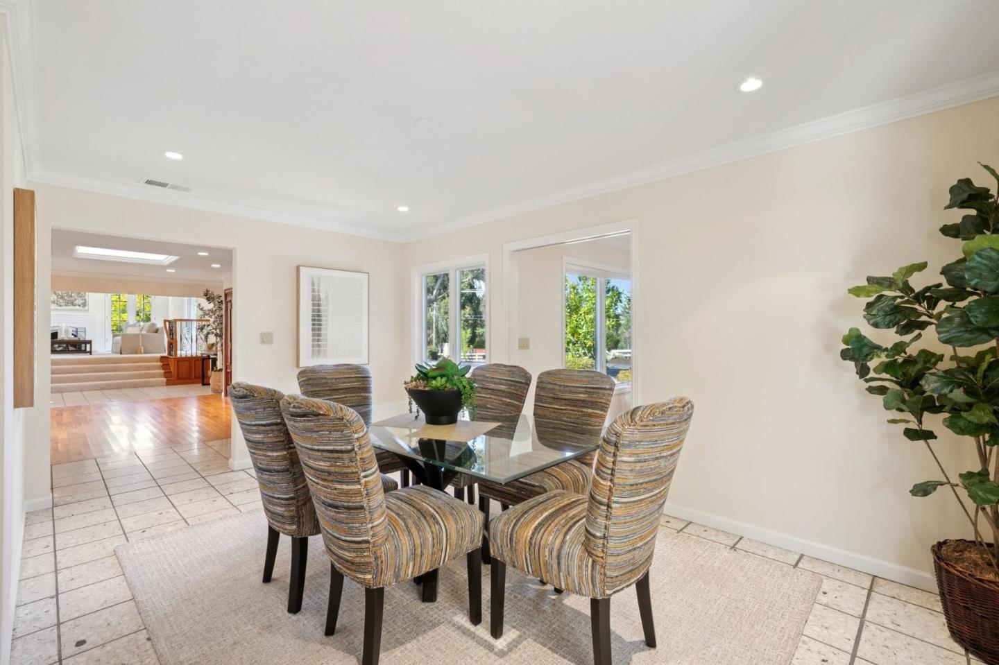 Detail Gallery Image 17 of 94 For 18074 Daves Ave, Monte Sereno,  CA 95030 - 4 Beds | 3/1 Baths