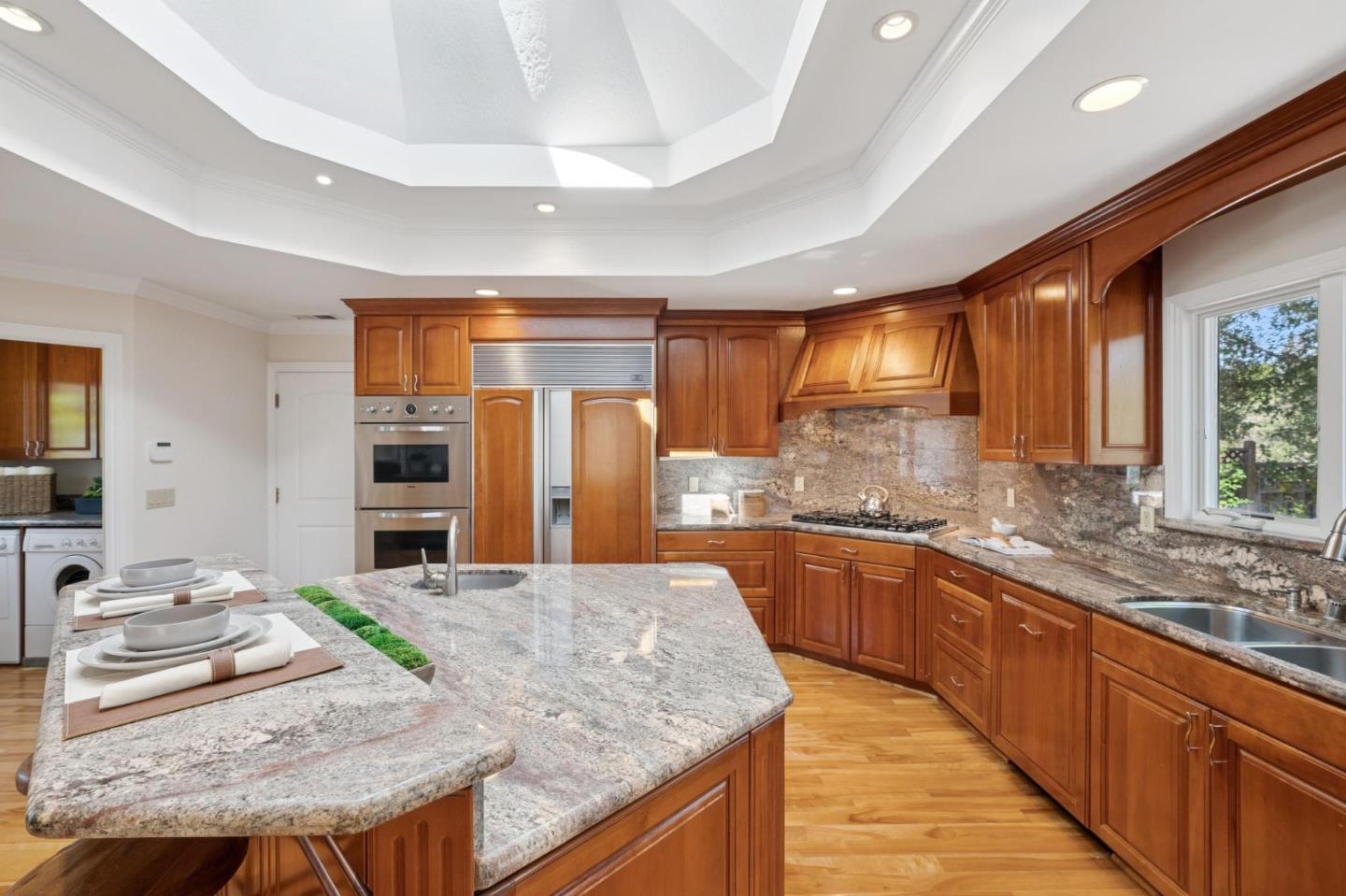 Detail Gallery Image 21 of 94 For 18074 Daves Ave, Monte Sereno,  CA 95030 - 4 Beds | 3/1 Baths