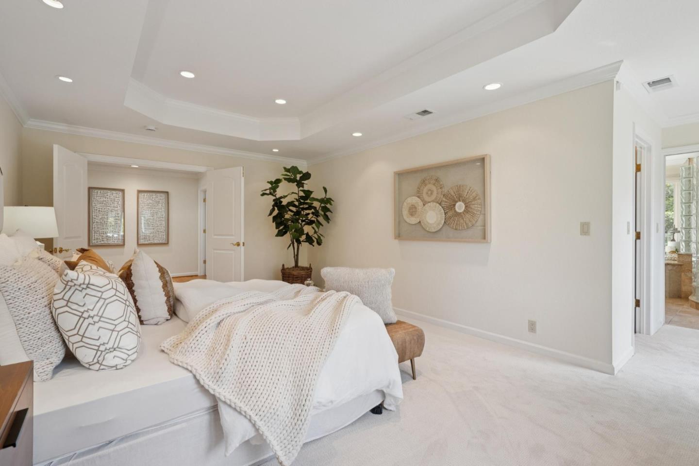 Detail Gallery Image 41 of 94 For 18074 Daves Ave, Monte Sereno,  CA 95030 - 4 Beds | 3/1 Baths