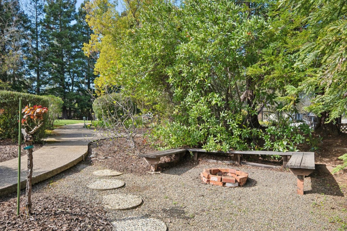 Detail Gallery Image 75 of 94 For 18074 Daves Ave, Monte Sereno,  CA 95030 - 4 Beds | 3/1 Baths