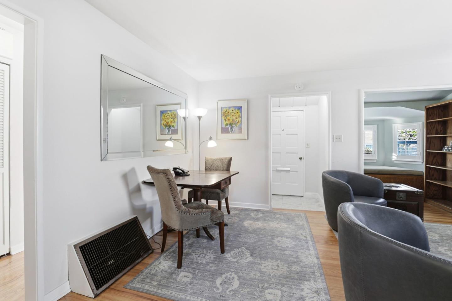 Detail Gallery Image 16 of 30 For 212 S Cragmont Ave, San Jose,  CA 95127 - 2 Beds | 1 Baths