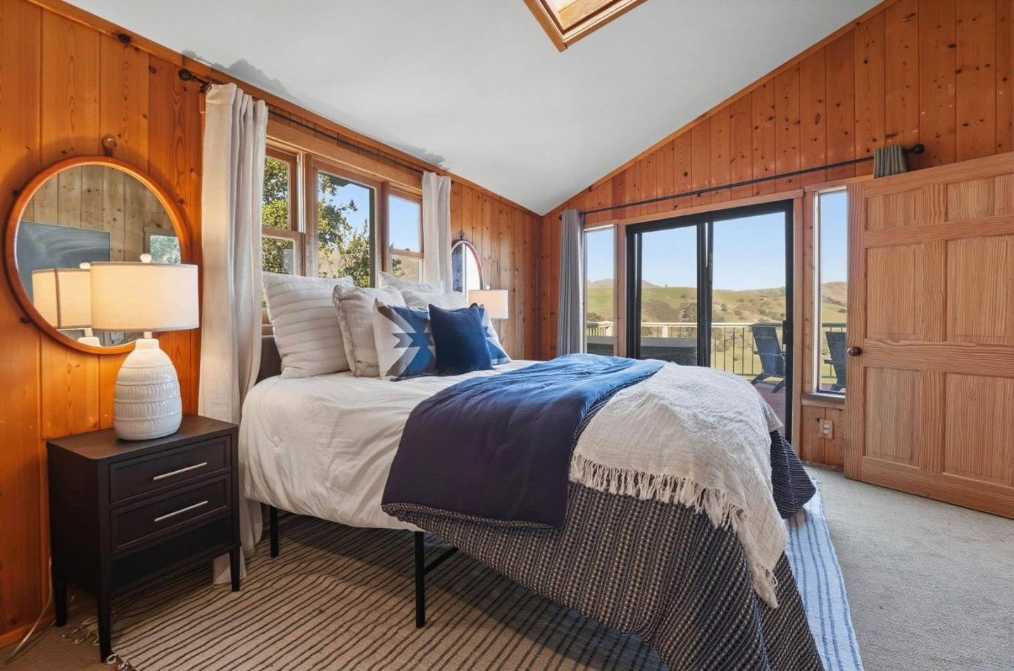 Detail Gallery Image 23 of 72 For 31420 via La Naranga, Carmel Valley,  CA 93924 - 5 Beds | 3 Baths