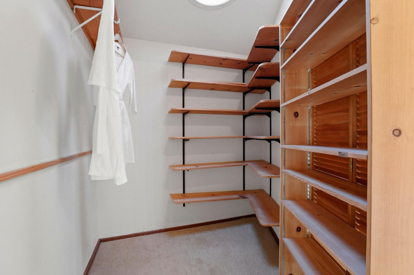 Detail Gallery Image 24 of 72 For 31420 via La Naranga, Carmel Valley,  CA 93924 - 5 Beds | 3 Baths