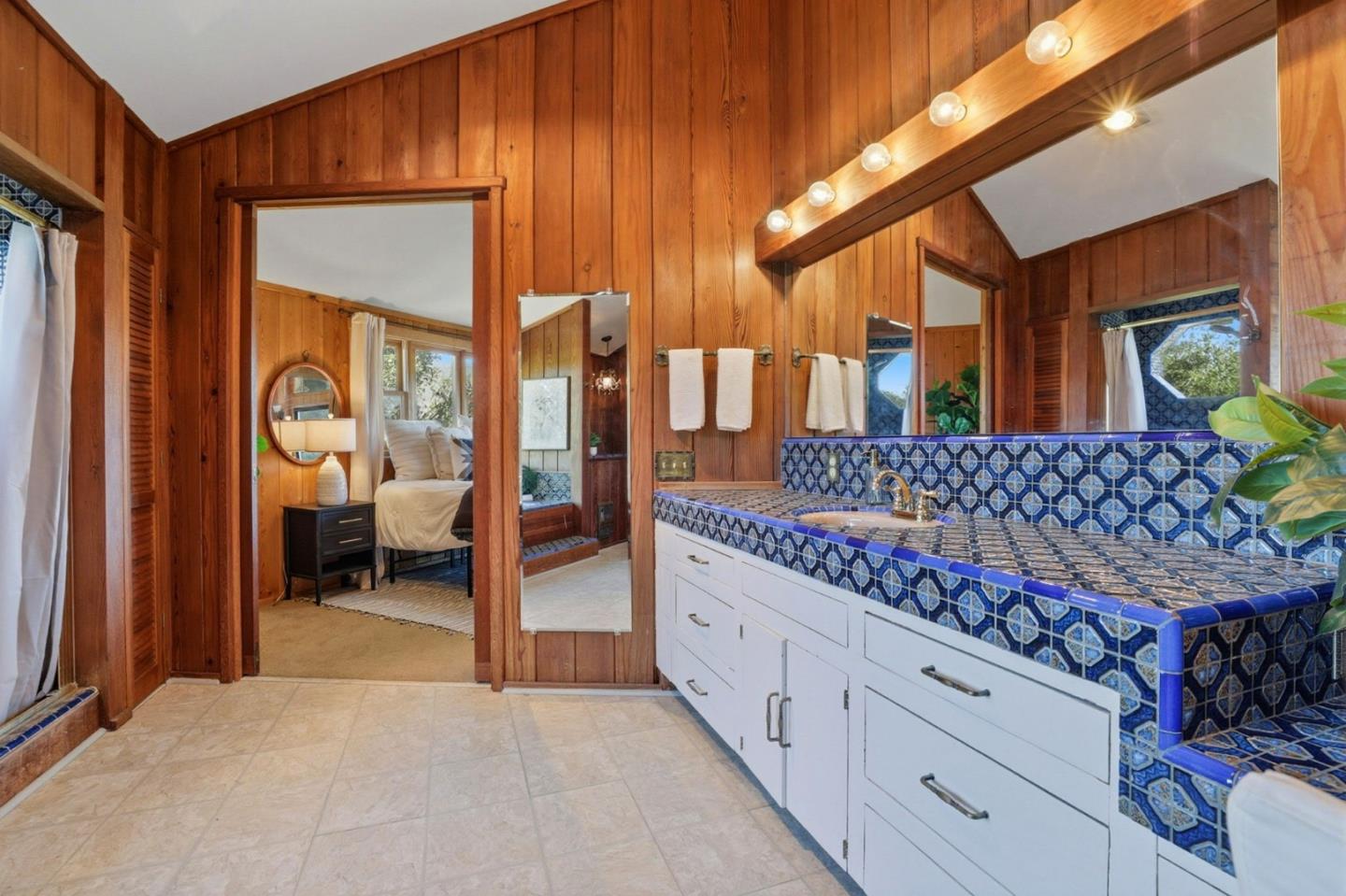 Detail Gallery Image 26 of 72 For 31420 via La Naranga, Carmel Valley,  CA 93924 - 5 Beds | 3 Baths