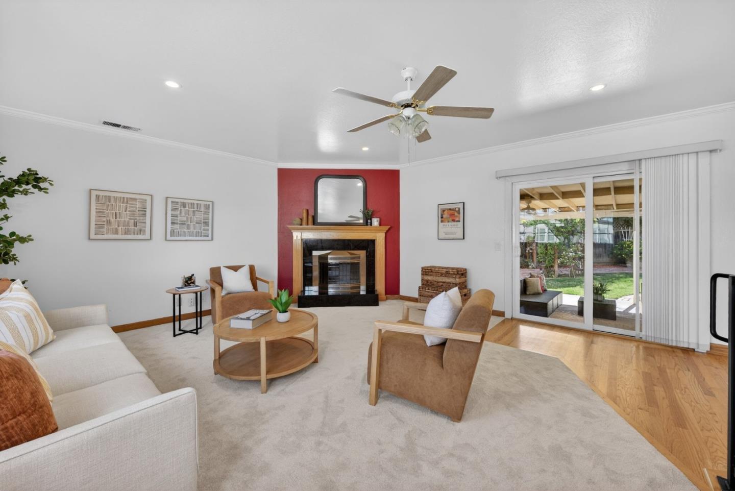 Detail Gallery Image 13 of 48 For Hodges Ave, San Jose,  CA 95128 - 5 Beds | 4 Baths