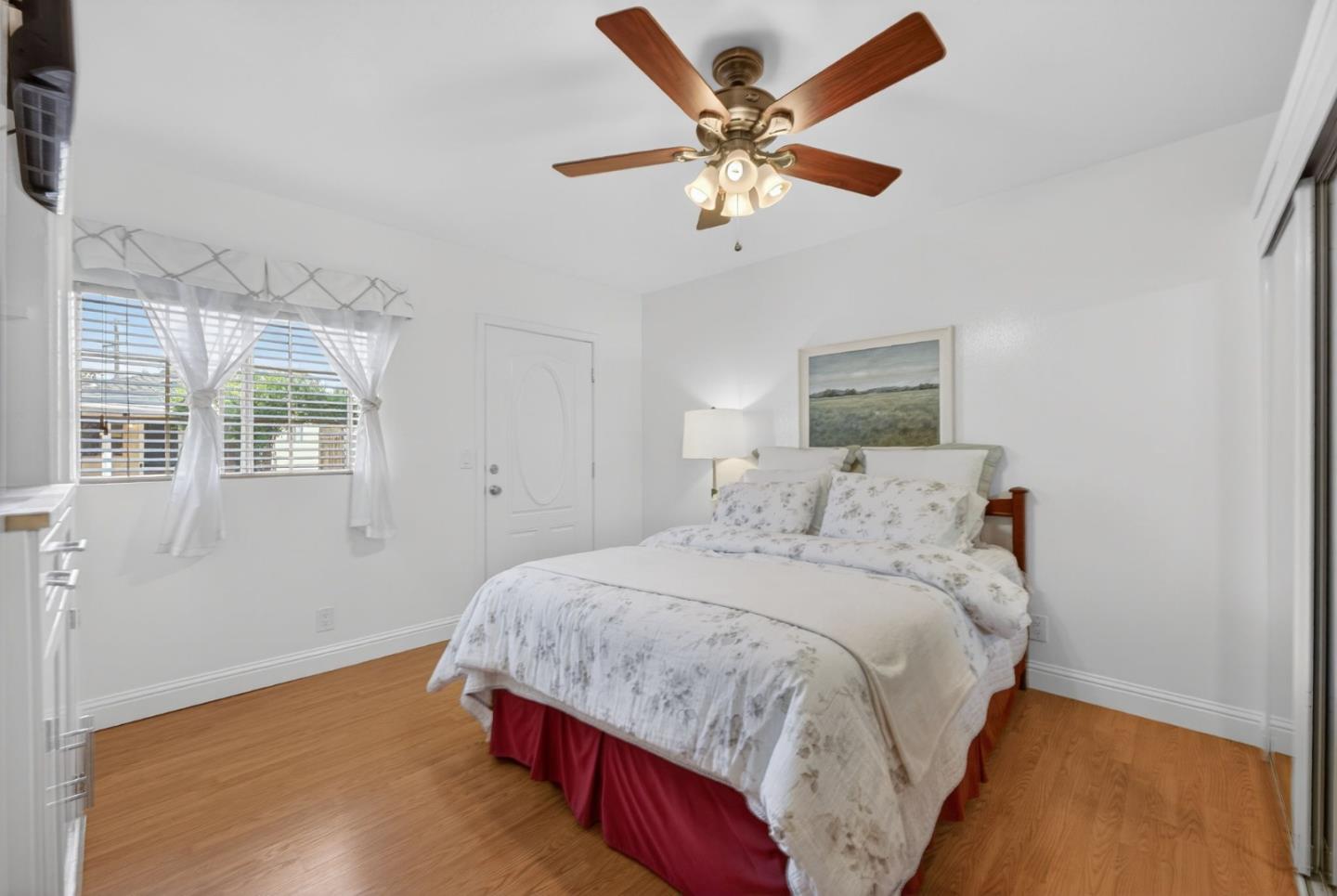 Detail Gallery Image 34 of 48 For Hodges Ave, San Jose,  CA 95128 - 5 Beds | 4 Baths