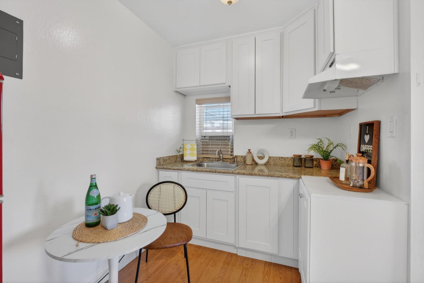 Detail Gallery Image 35 of 48 For Hodges Ave, San Jose,  CA 95128 - 5 Beds | 4 Baths