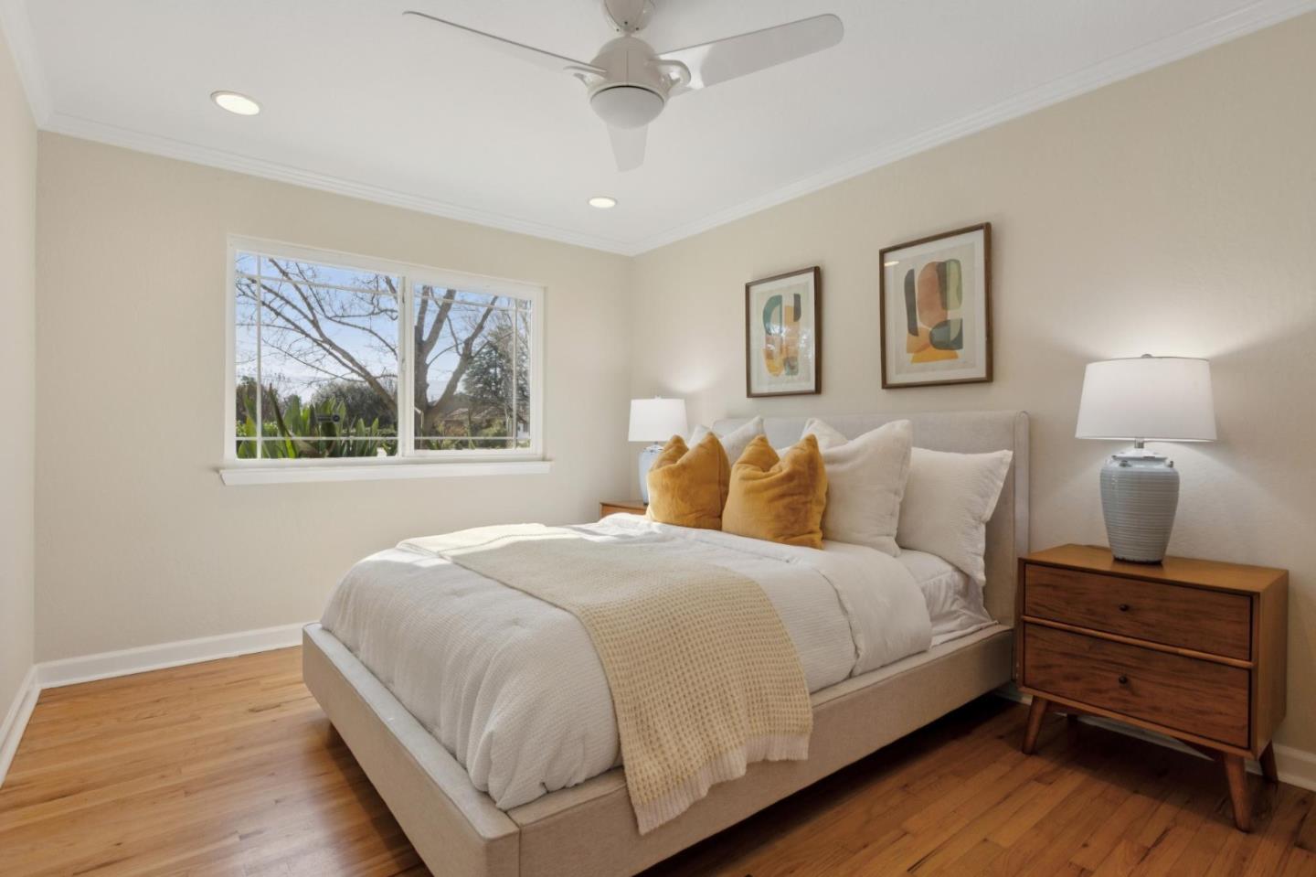 Detail Gallery Image 13 of 26 For 19061 Brookhaven Dr, Saratoga,  CA 95070 - 4 Beds | 2 Baths