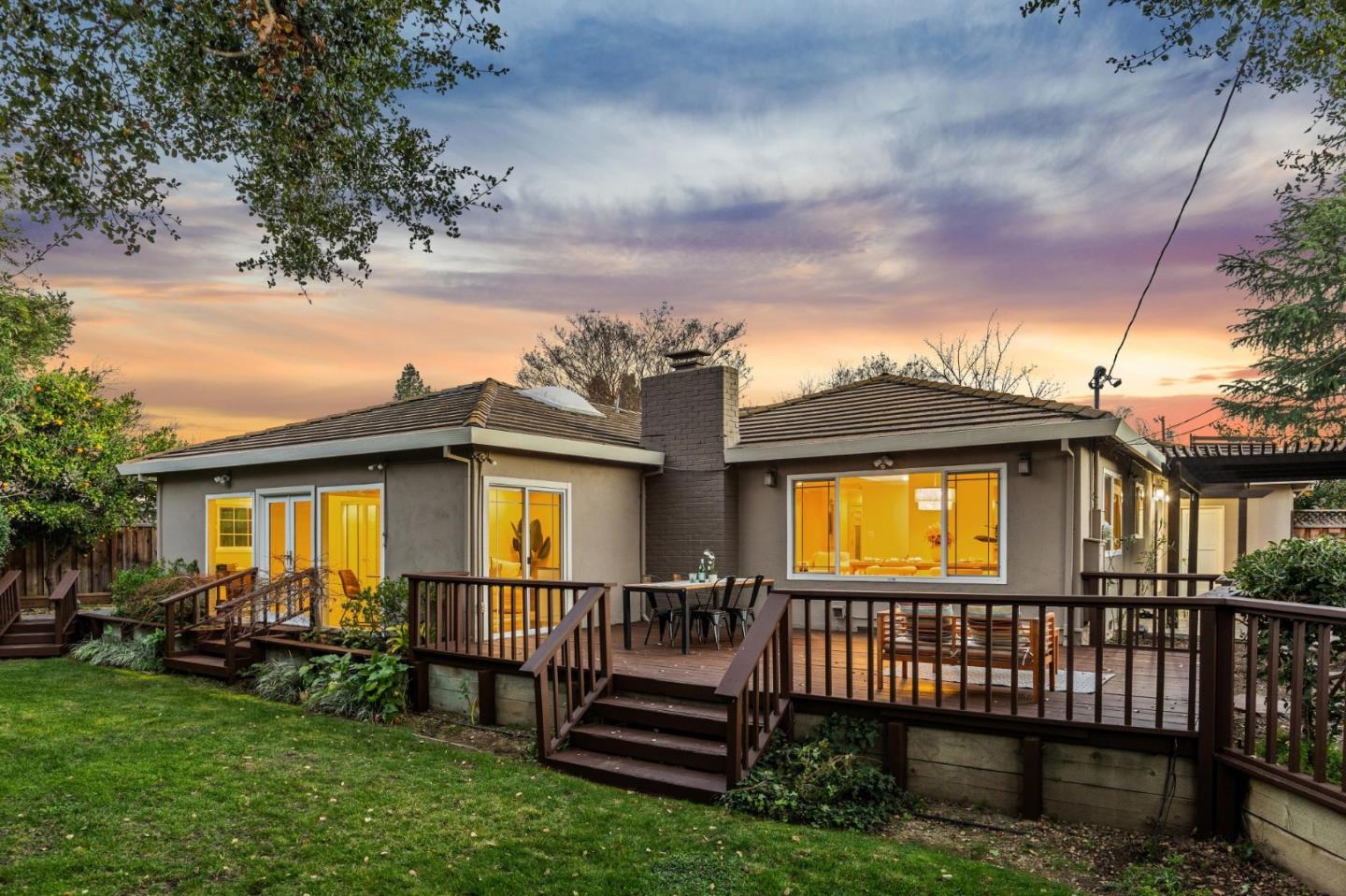 Detail Gallery Image 23 of 26 For 19061 Brookhaven Dr, Saratoga,  CA 95070 - 4 Beds | 2 Baths