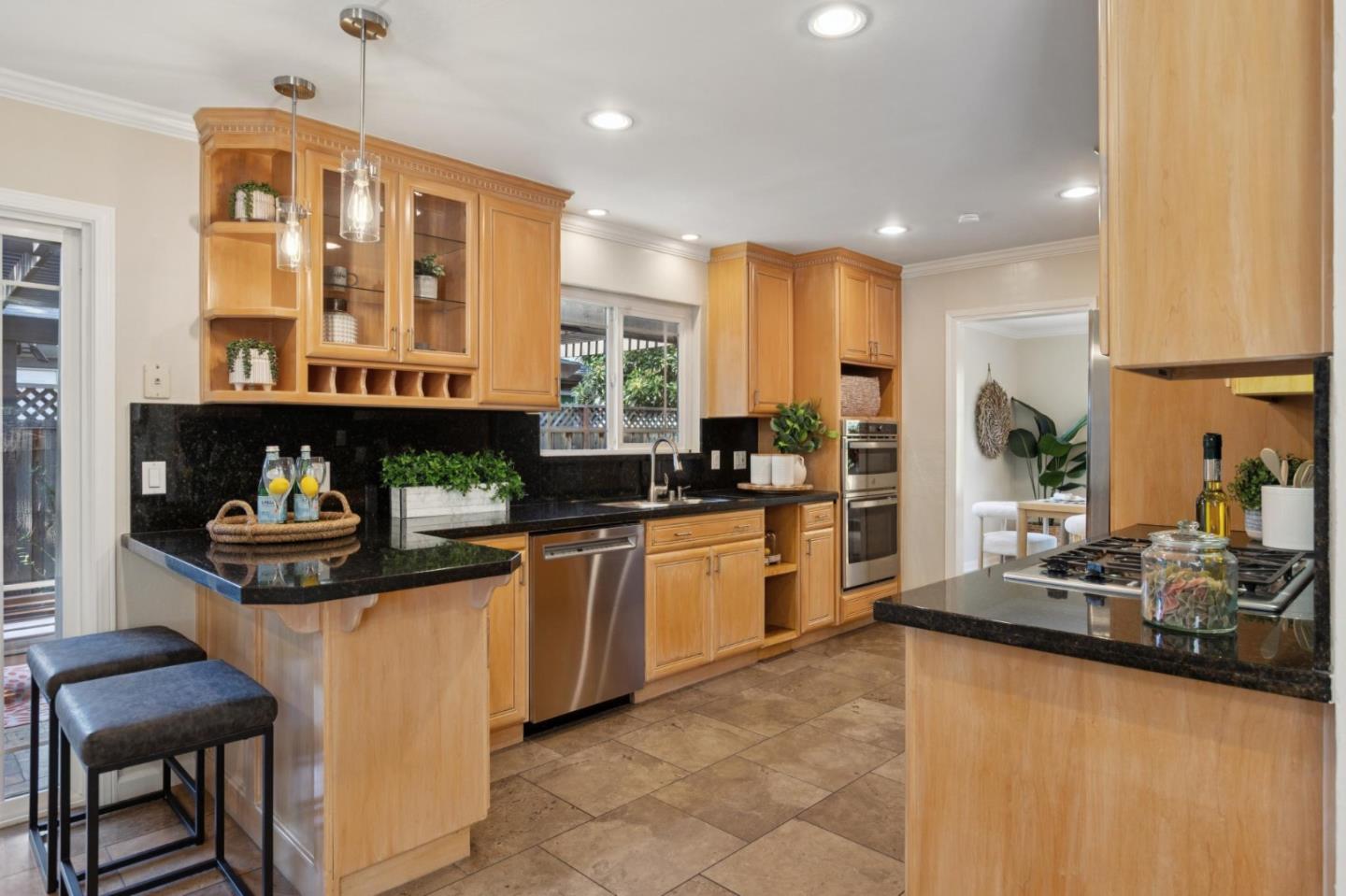 Detail Gallery Image 5 of 26 For 19061 Brookhaven Dr, Saratoga,  CA 95070 - 4 Beds | 2 Baths