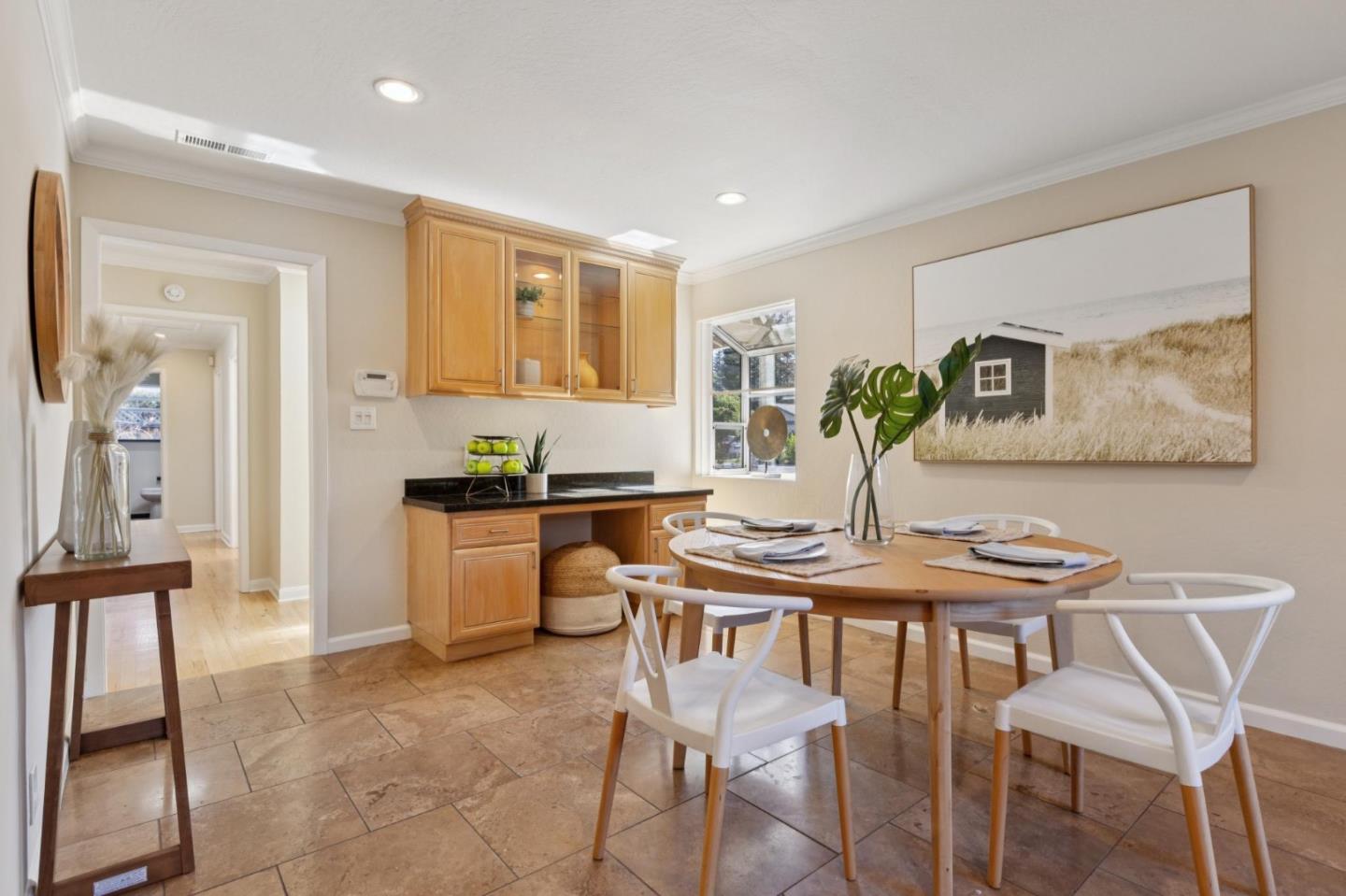 Detail Gallery Image 7 of 26 For 19061 Brookhaven Dr, Saratoga,  CA 95070 - 4 Beds | 2 Baths