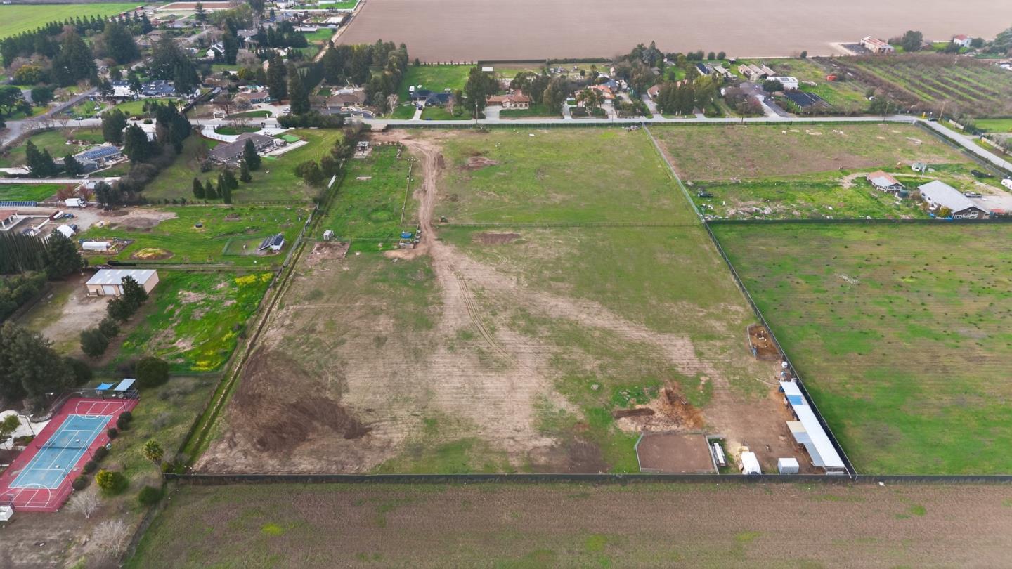 Detail Gallery Image 13 of 13 For 214 Scheller Ave, Morgan Hill,  CA 95037 - – Beds | – Baths