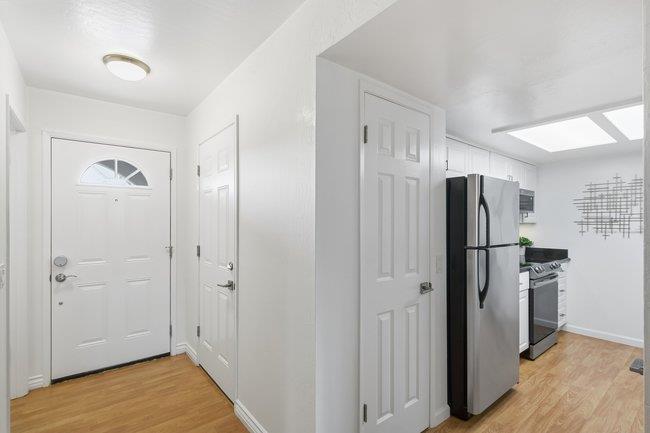 Detail Gallery Image 4 of 52 For 1031 S Colonel Way, Half Moon Bay,  CA 94019 - 3 Beds | 1/1 Baths