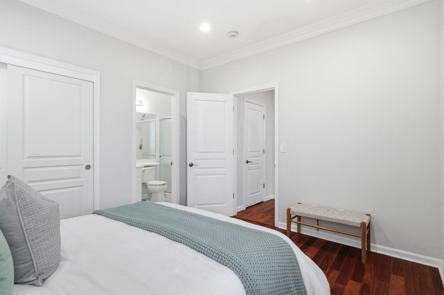 Detail Gallery Image 22 of 56 For 3024 Oliver Dr, San Jose,  CA 95135 - 5 Beds | 4/1 Baths